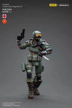 INFINITY 阿丽亚德纳 坦克猎人2-资料图