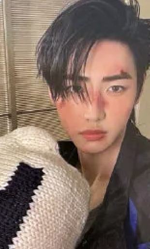 yzy幸运卡2.0 4