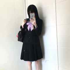 郁雾·西服套装-资料图