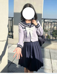 藤萝女子·中间服套装-资料图