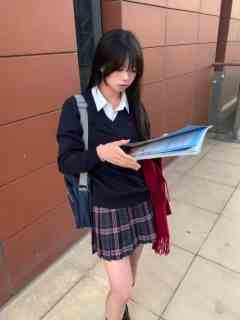 亚樱女子高·格裙-资料图