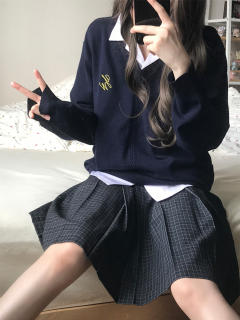 套头刺绣针织衫-资料图