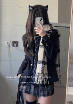 御奈女子·西服-资料图