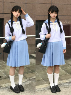 水泽理子·中间服套装