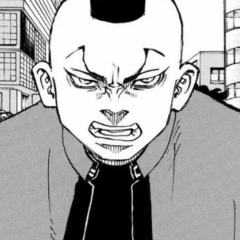望月莞尔