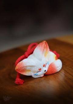 眠狐-小白狐-资料图