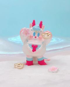 祈福小神龙-资料图