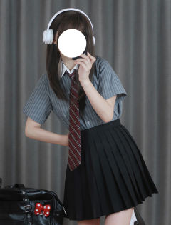 檀津高·衬衫-资料图