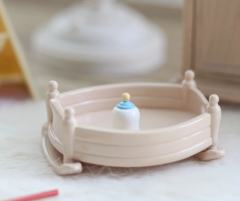 摇篮小奶狗-资料图