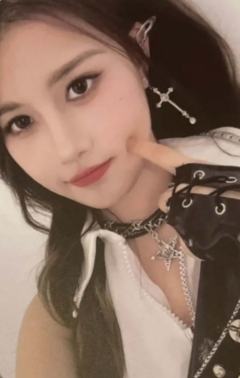 朱怡欣 《斗宿之诀》纪念小卡VER.B