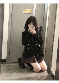墨染·格裙-资料图
