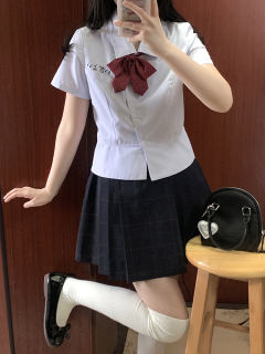 特殊门襟刺绣·格子衬衫-资料图