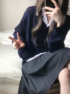 套头刺绣针织衫-资料图
