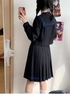 栗山中等部·水手服套装-资料图