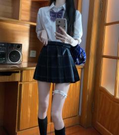 小奈中·衬衫-资料图
