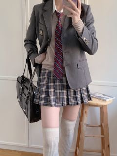 晖·格裙-资料图