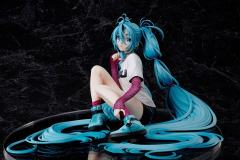 初音未来×米山舞 The Latest Street Style "Cute" 限定版(低饱和度版)-资料图