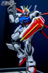 GUNDAM UNIVERSE GAT-X105+AQM/E-X01 翔翼型强袭高达